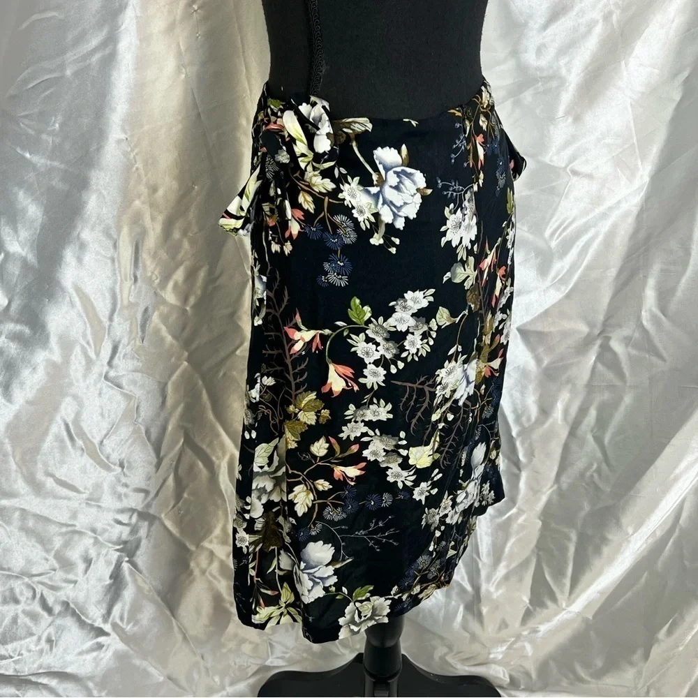 Black Floral Faux Wrap Short Skirt XS